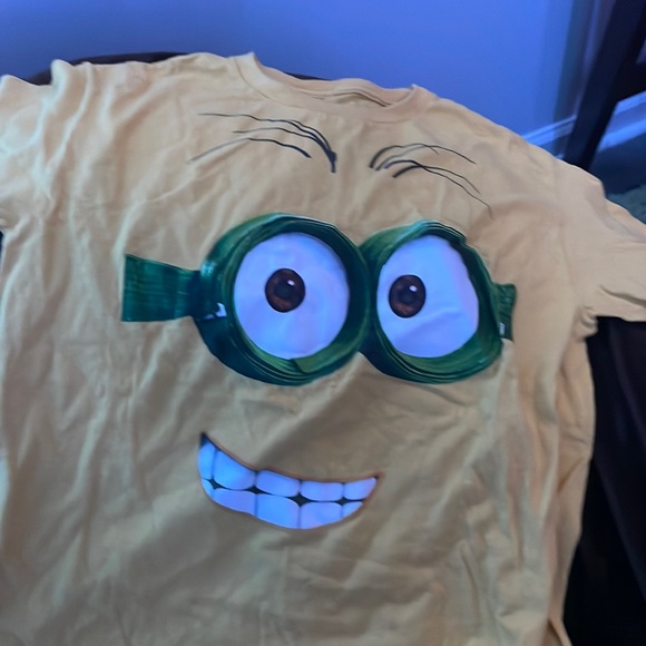 MINION SHIRT - Picture 1 of 2